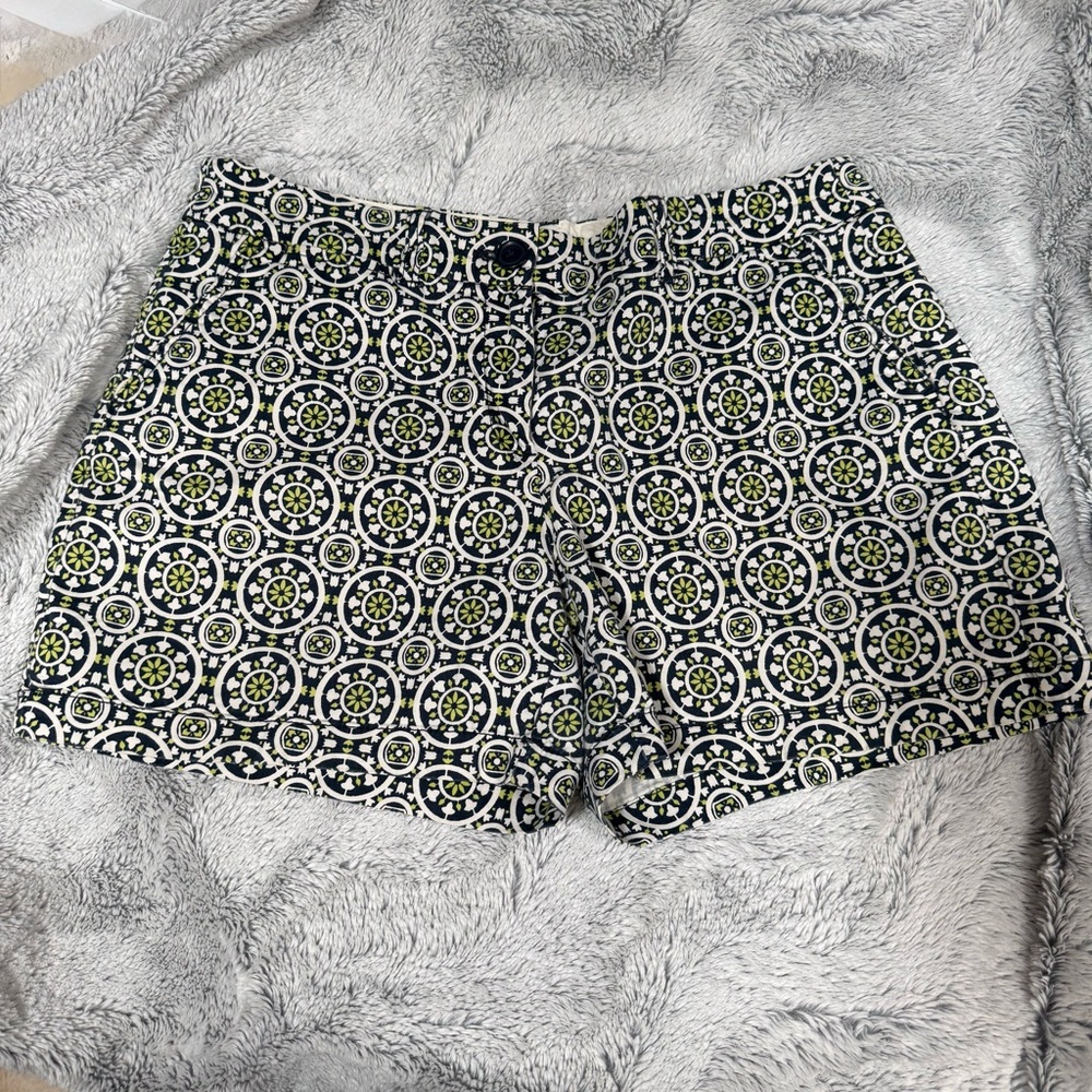 Crown & Ivy women's flat-front chino shorts blue, white and green 8